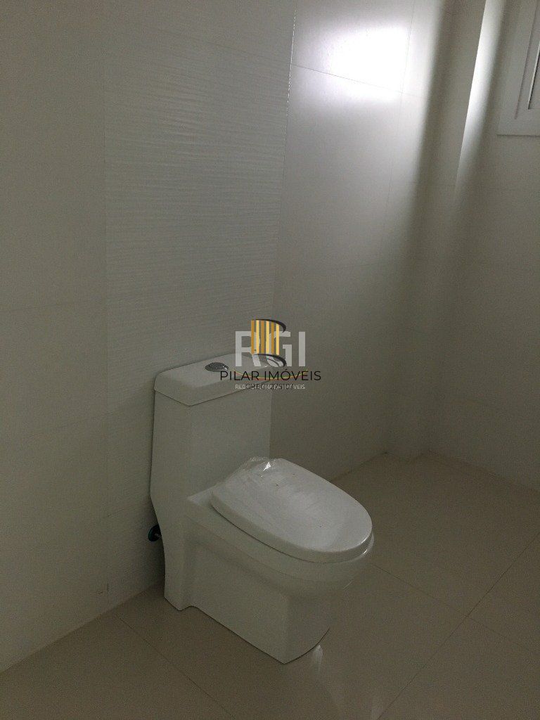 Apartamento para Venda - 123.48m², 3 dormitórios, sendo 2 suites, 2 vagas - Centro