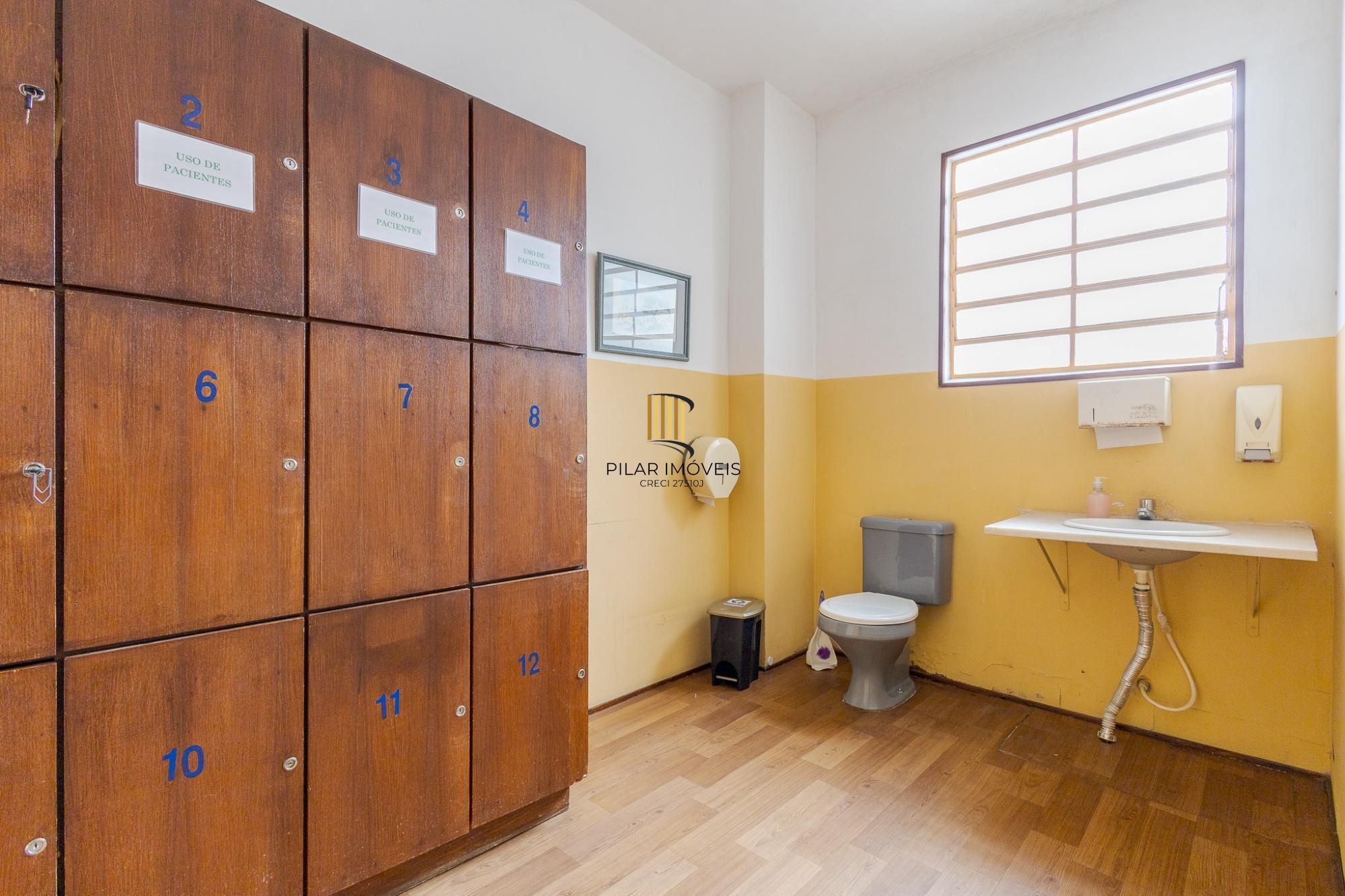 Prédio Comercial no bairro Rio Branco com 912m²