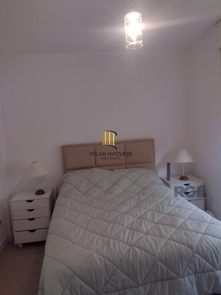 APTO 02 DORM , 01 VAGA , ELEVADOR , DEPENDENCIA , CHURRASQUEIRA