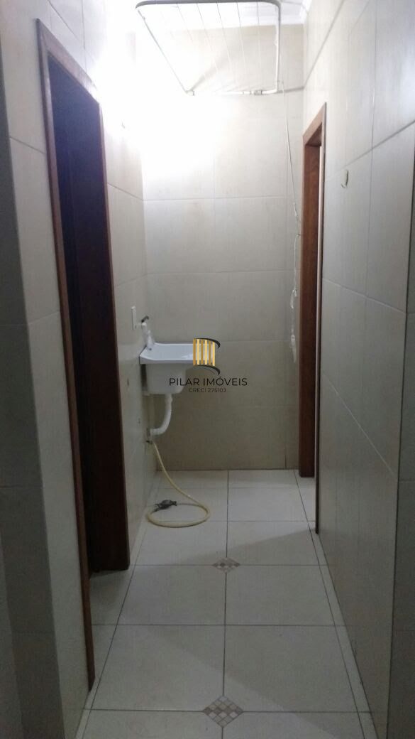 Apartamento de 2 dormitórios no bairro Santana