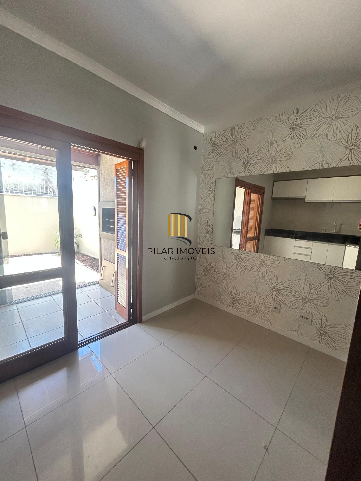 Casa sobrado no bairro São José em Canoas de 2 dormitórios