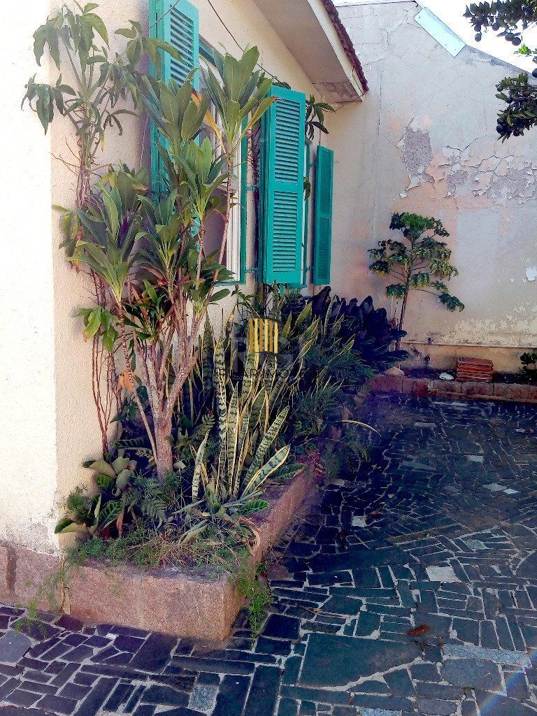 Casa para Venda - 170m², 4 dormitórios, sendo 1 suites, 2 vagas - Tristeza