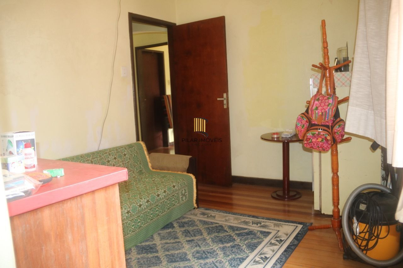 Casa 11 dormitórios 03 vagas de garagem