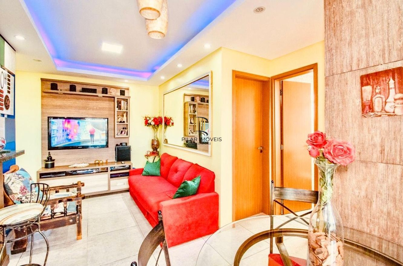 Apartamento no Porto Cruzeiro de 2 dormitórios vaga e infra