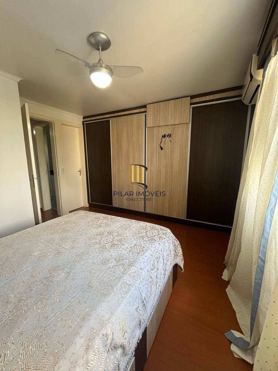 Casa em Condomínio fechado no Humaitá de 3 dormitórios 2 vagas e infra