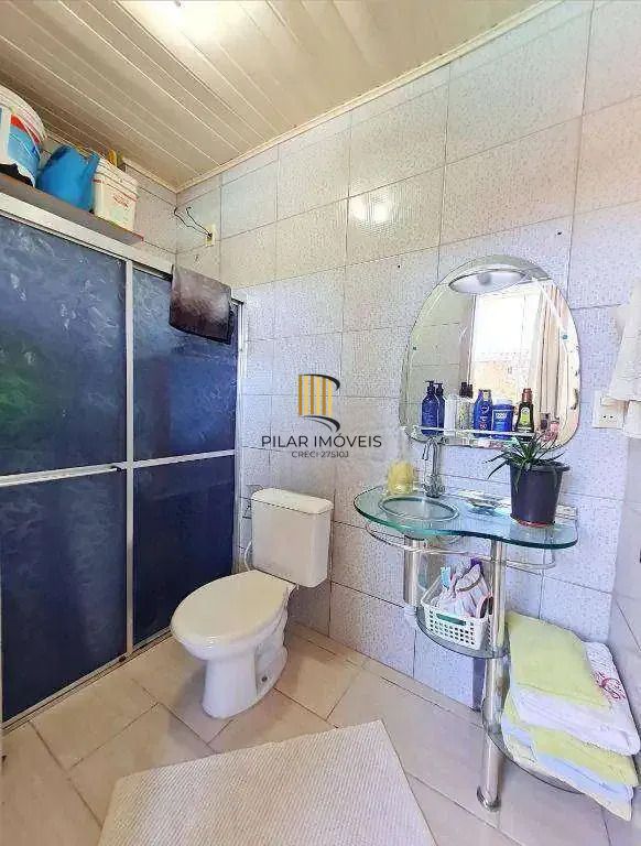 Sobrado 3 dormitórios no bairro Jardim Algarve