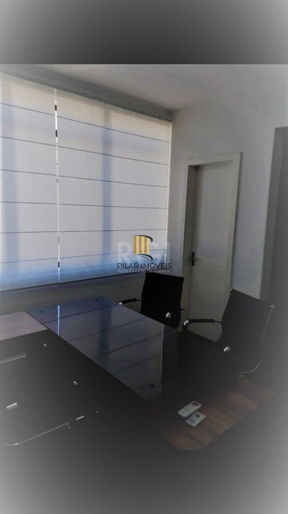 Conjunto/Sala para Venda - 25m², 0 dormitórios, Petrópolis