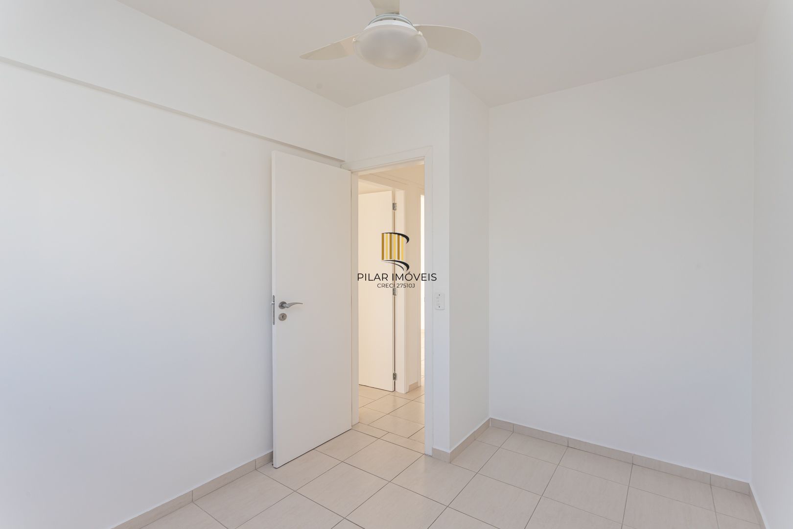 Apartamento de 3 dormitórios vaga e infra DESOCUPADO