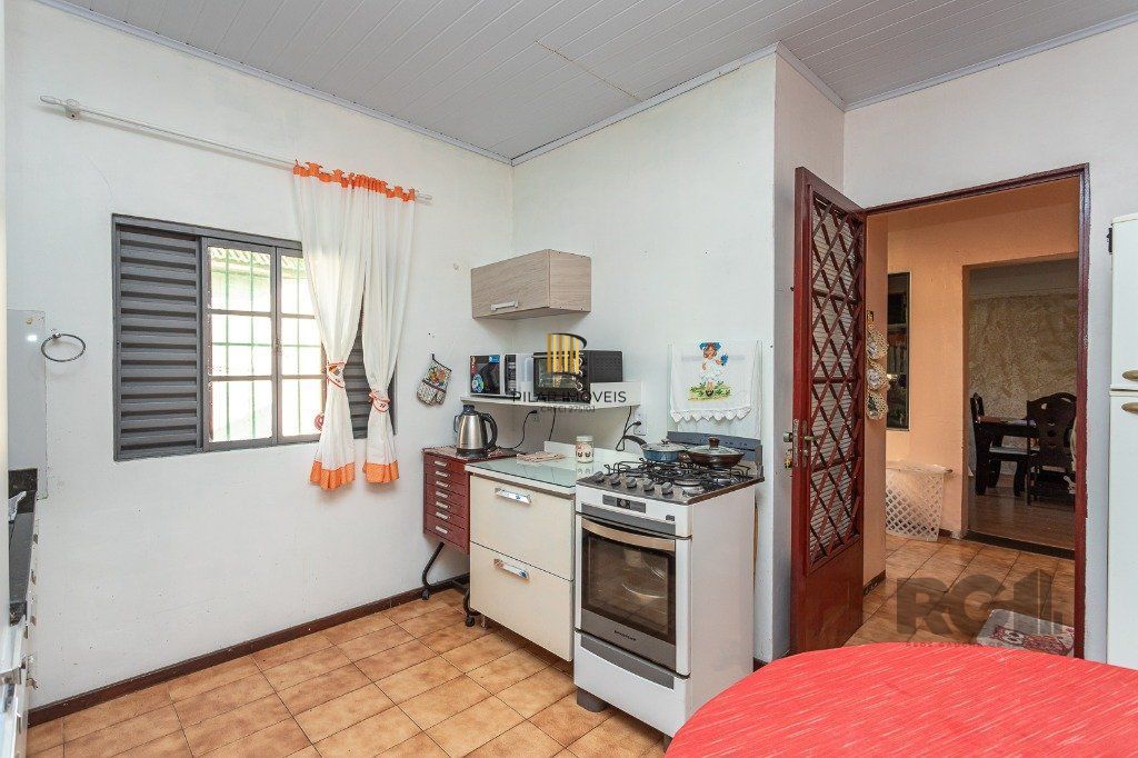 Casa sobrado no Jardim do Salso de 3 dormitórios