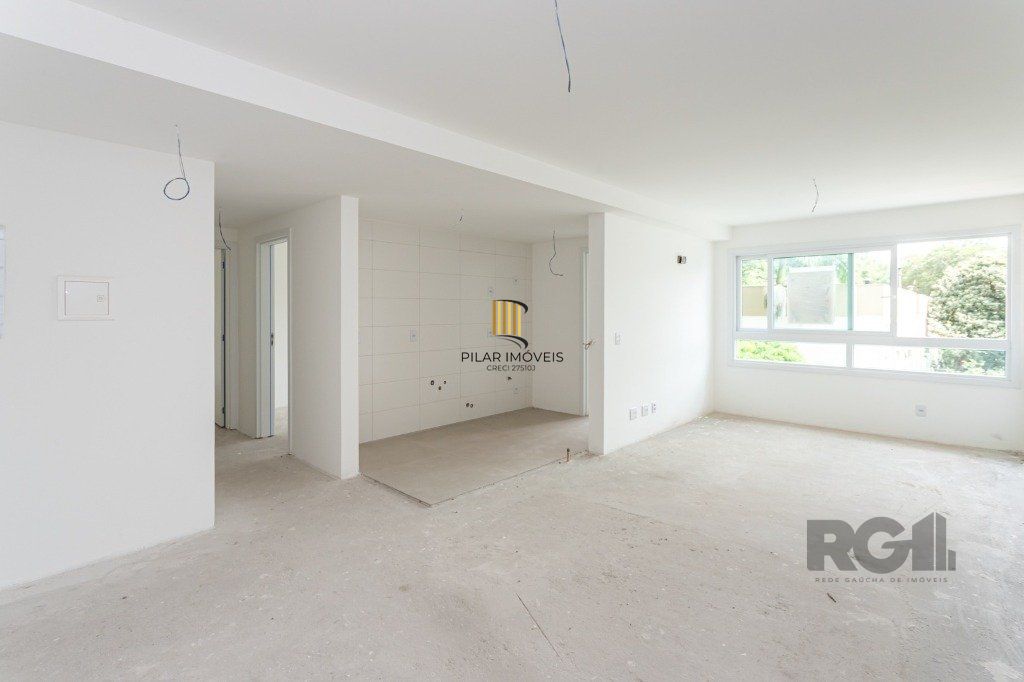 Apartamento de 2 dormitórios e 2 vagas NOVO desocupado