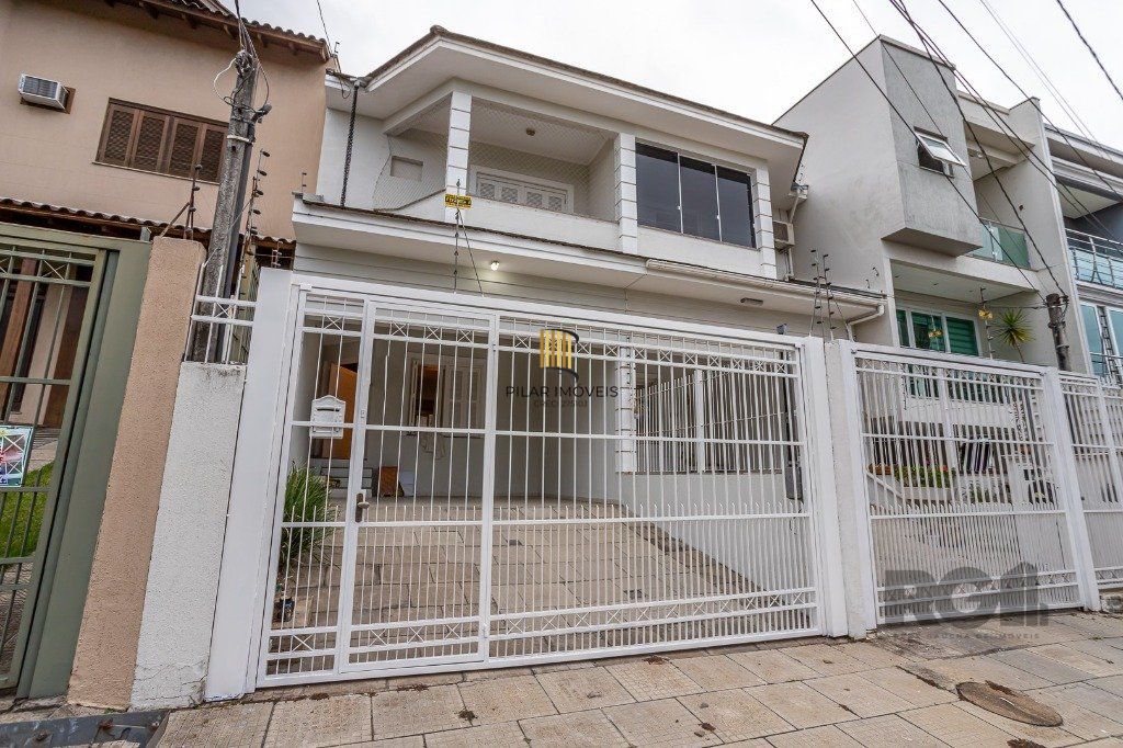 Casa sobrado no Sarandi Ecoville de 3 dormitórios e 3 vagas