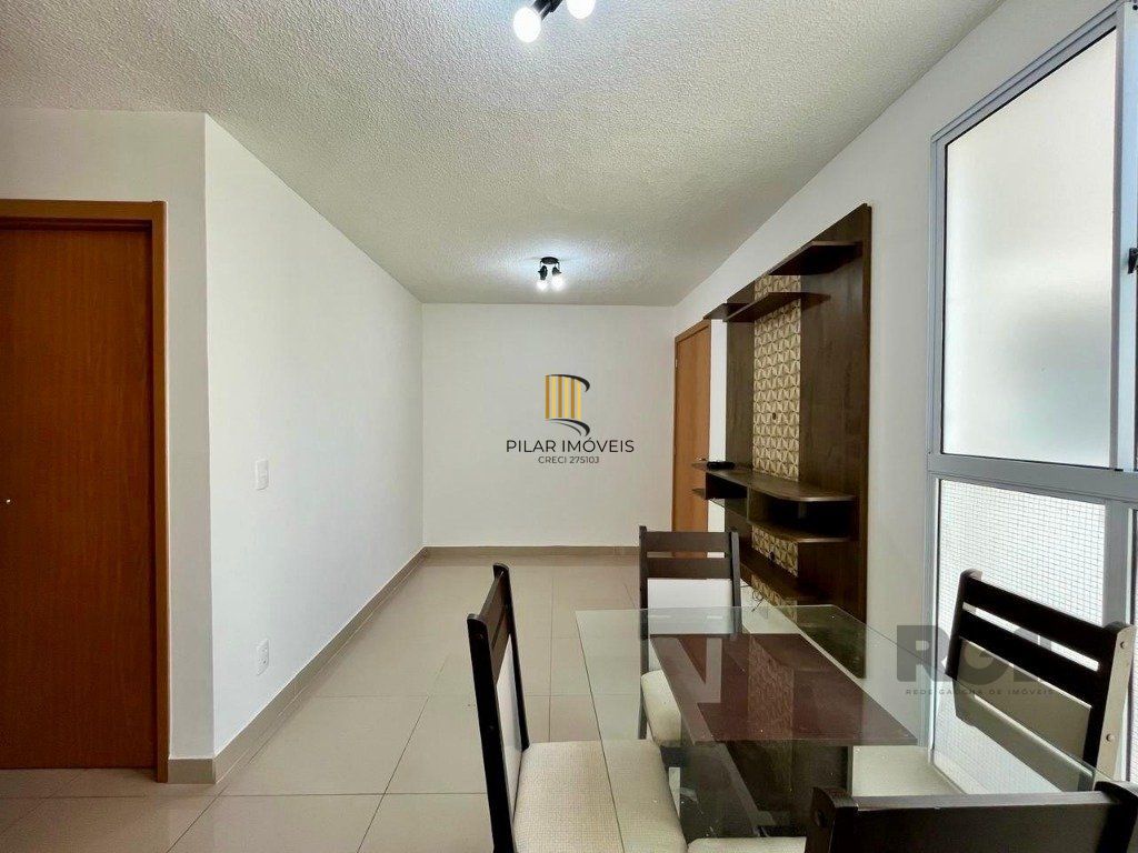 Apartamento 2 dormitórios no bairro Cecília