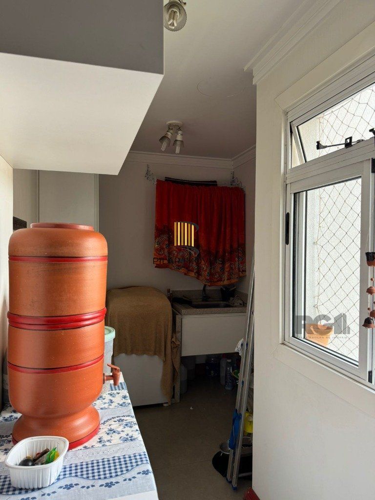 Apartamento 2 dormitórios no bairro Pátria Nova