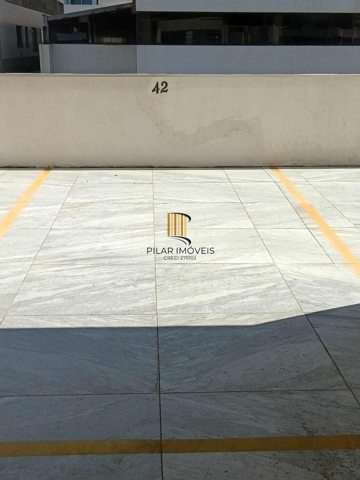 Alto padrão com excelente vista para o mar.