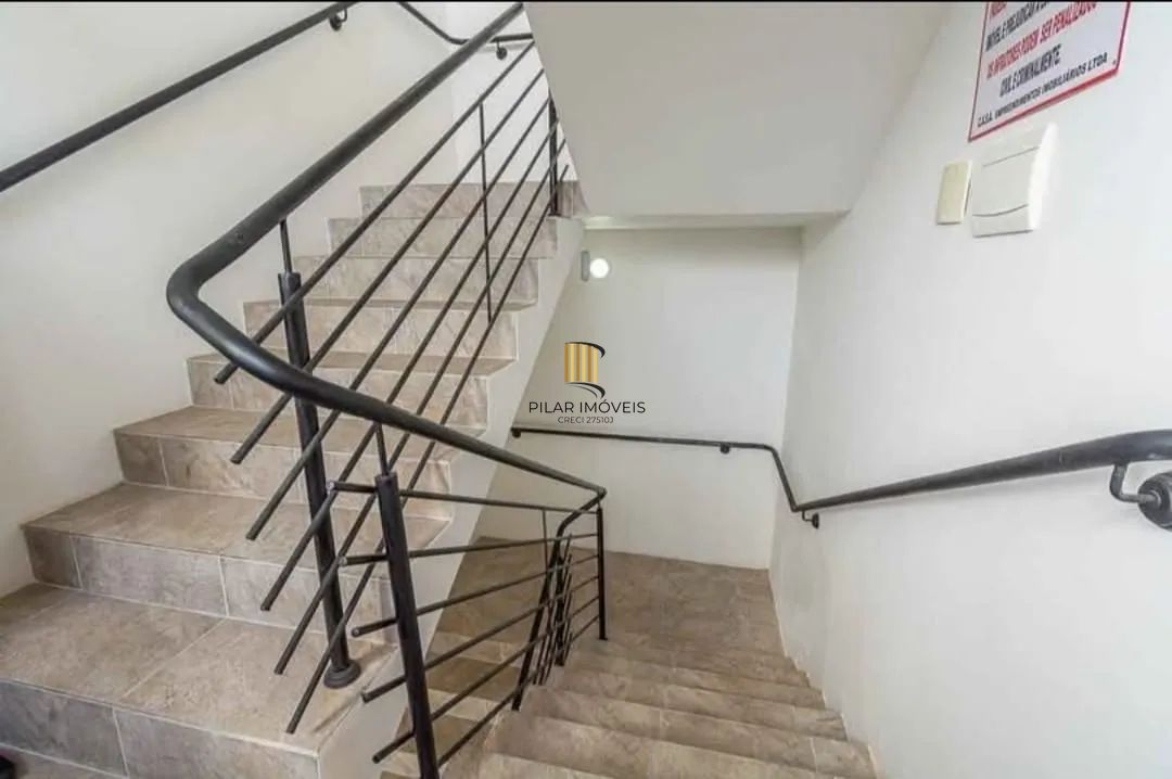 Apartamento 2 dormitórios no bairro Santa Cruz
