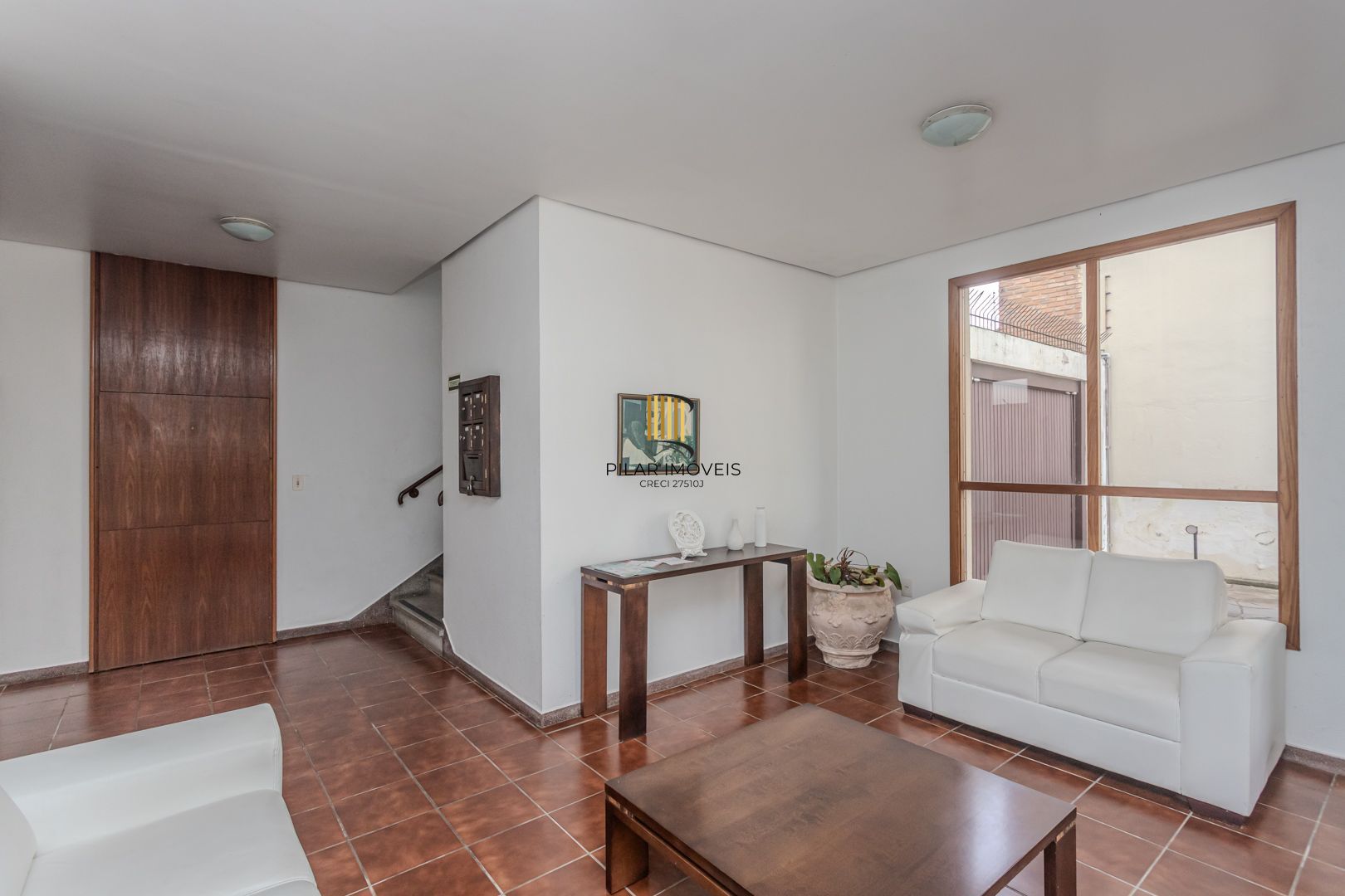 Cobertura no Menino Deus de 3 dormitórios e vaga