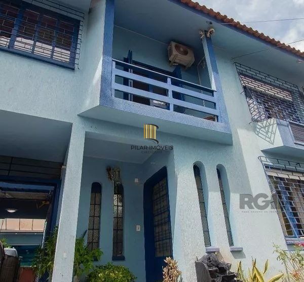 casa sobrado com 4 dormitórios 3 vagas e pátio e piscina - Pilar Imóveis
