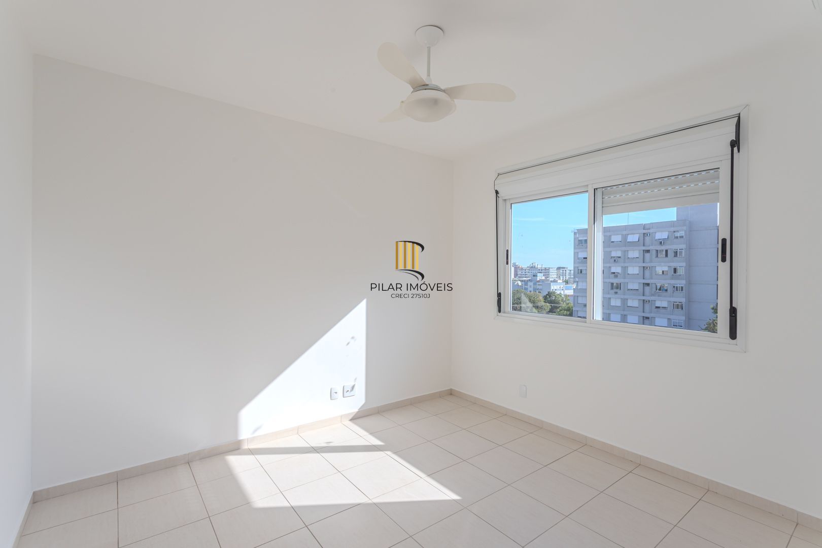 Apartamento de 3 dormitórios vaga e infra DESOCUPADO