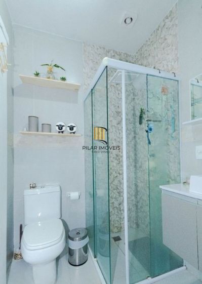 Casa no bairro Tristeza de 4 dormitórios e 4 vagas