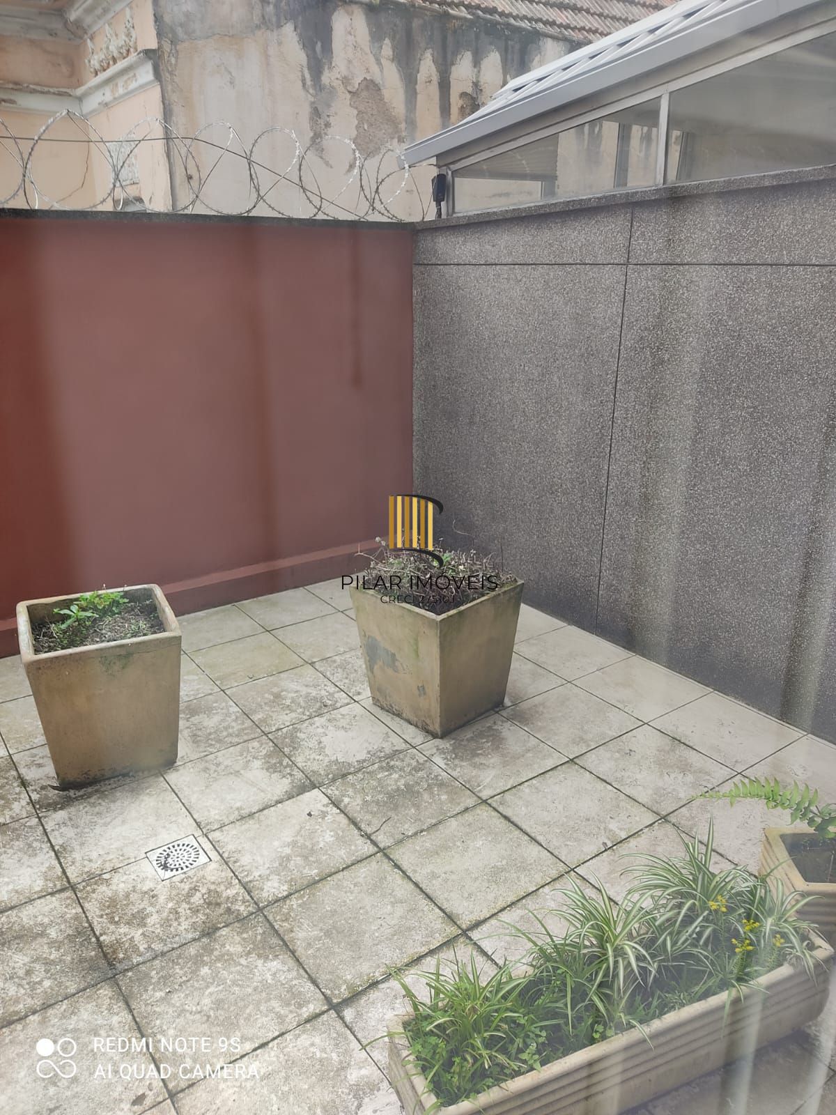 Sala Comercial 1 dormitório no bairro Floresta