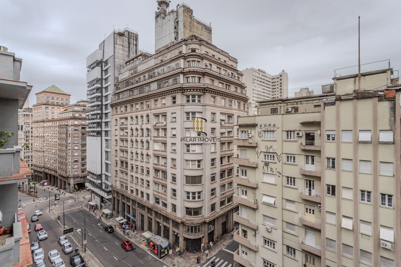 Apartamento no Centro de 4 dormitórios com 120m²