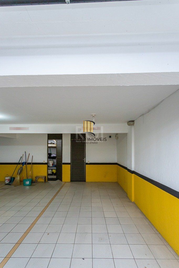 Apartamento para Venda - 141m², 3 dormitórios, sendo 1 suites, 3 vagas - Rio Branco