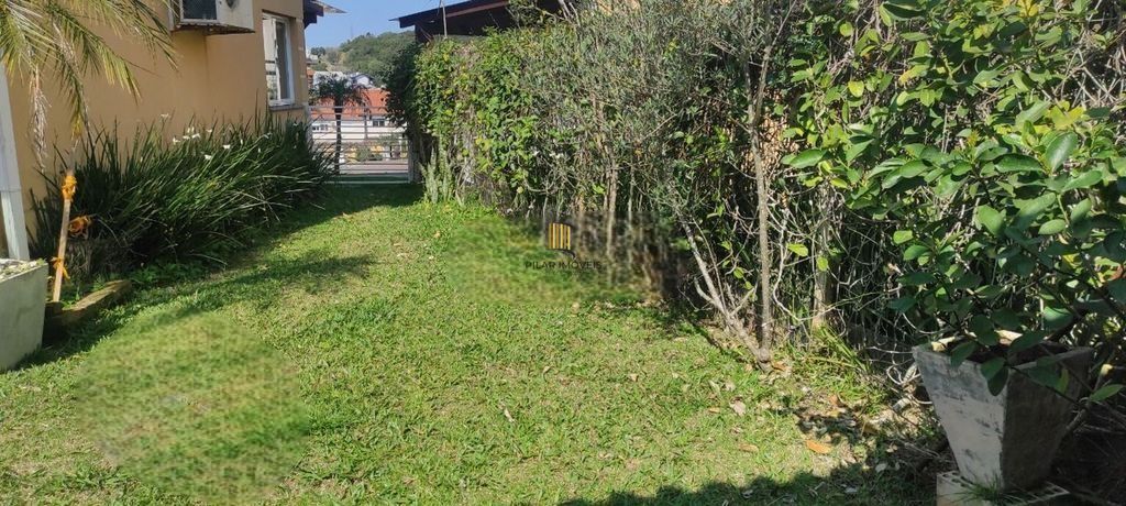 Casa de Condomínio 3 dormitórios no bairro Mário Quintana