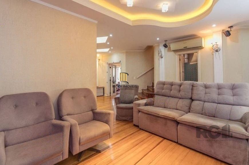 Casa 4 Dormitório(s) Bairro Jardim Itu