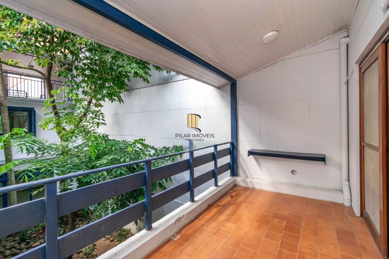 Predio Comercial com 1000m², 5 vagas, no bairro Higienópolis em Porto Alegre para Alugar