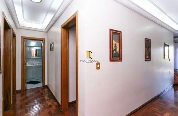 Casa / sobrado no bairro Jardim Itu de 3 dormitórios e pátio com piscina