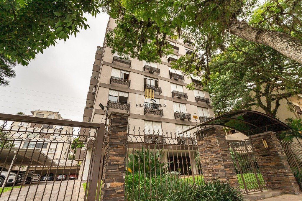 Apartamento de 03 dormitórios (01suíte), com vaga, no bairro São João, em Porto Alegre RS