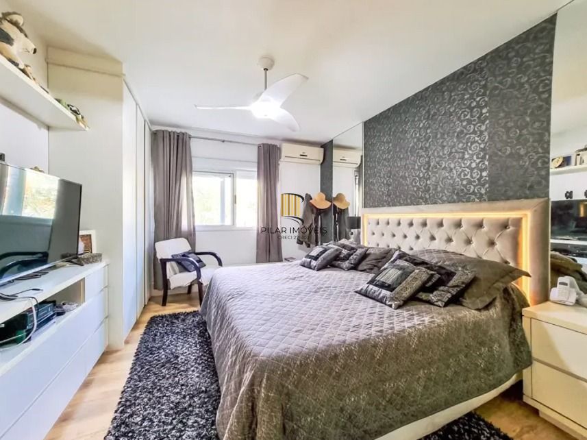 Casa em condomínio no bairro Teresópolis