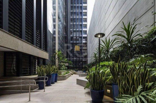 sala comercial no bairro Praia de Belas - andar alto