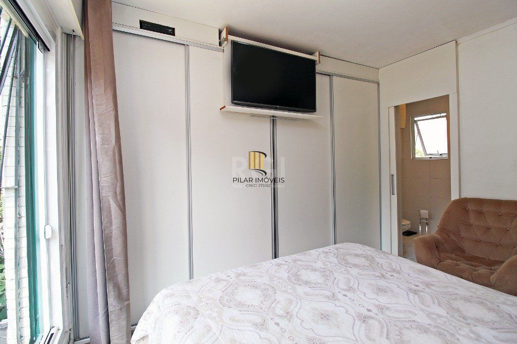 Apartamento de 3 dormitórios e vaga no bairro Petrópolis