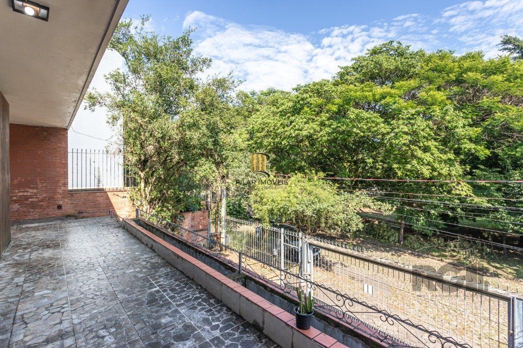 Casa 3 dormitórios no bairro Vila Ipiranga