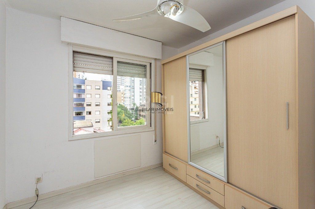 Apartamento de 03 dormitórios (01suíte), com vaga, no bairro São João, em Porto Alegre RS