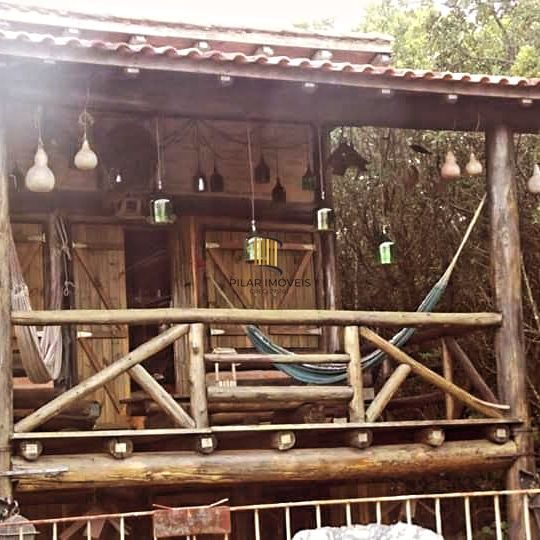 Sobrado 1 dormitório no bairro Alto Arroio