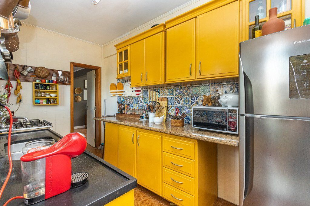 Apartamento no Rio Branco de 4 dormitórios e vaga