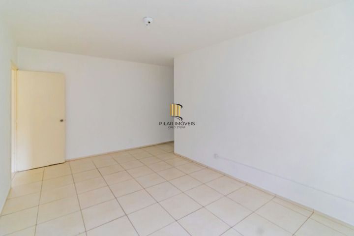 Apto de 2 dormitórios com garagem, arejado e ensolarado, próximo ao Bourbon Ipiranga