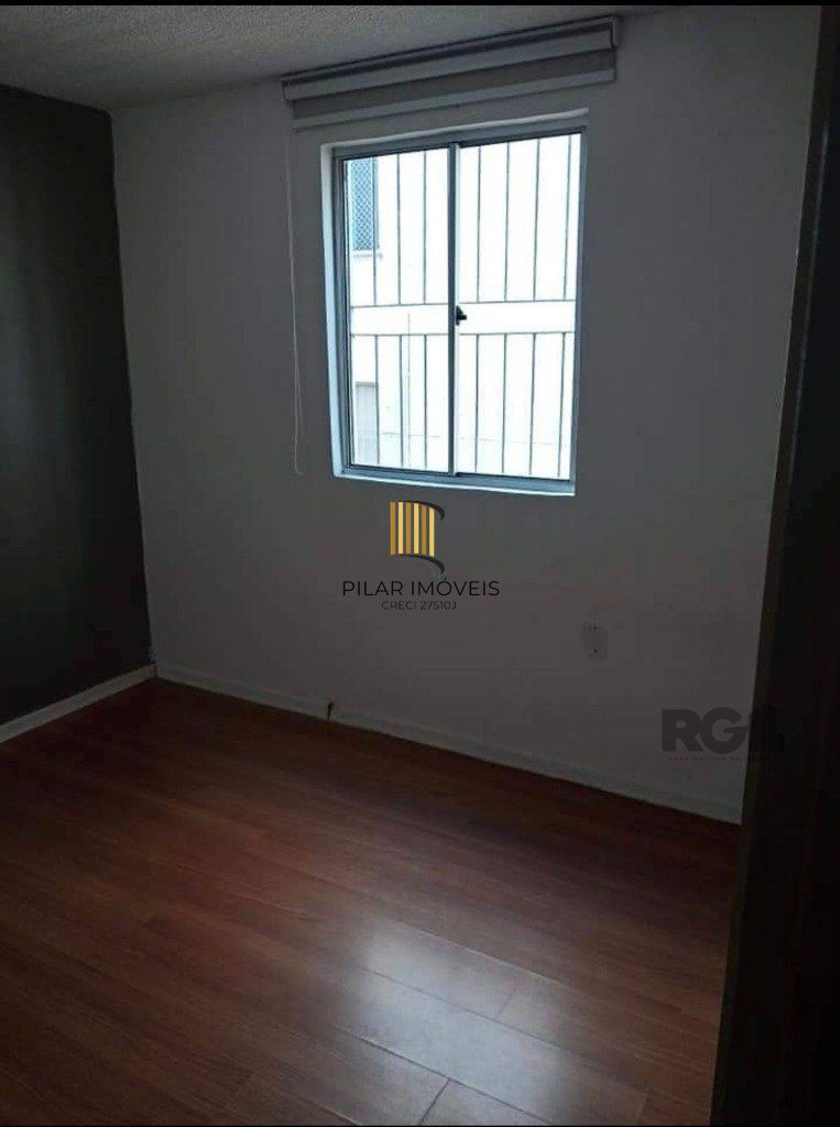 Apartamento 02 dormitórios e vaga rotativa, no bairro Jardim Leopoldina, em Porto Alegre, RS.