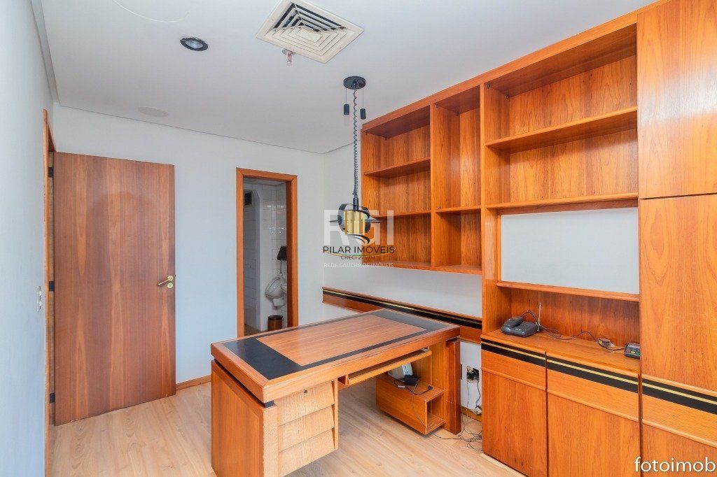 Conjunto/Sala para Venda - 55m², 2 dormitórios, 1 vaga - Centro Histórico