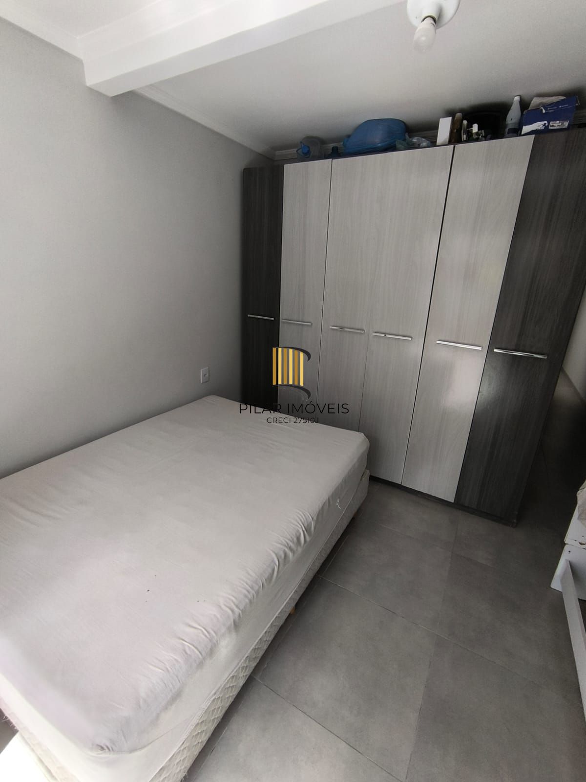 Casa 2 dormitórios no bairro Jardim Algarve