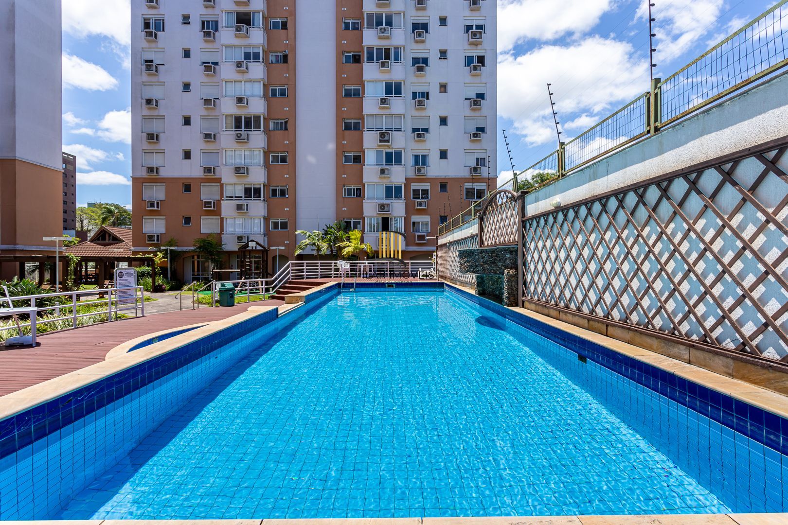 Apartamento de 3 dormitórios vaga e infra DESOCUPADO