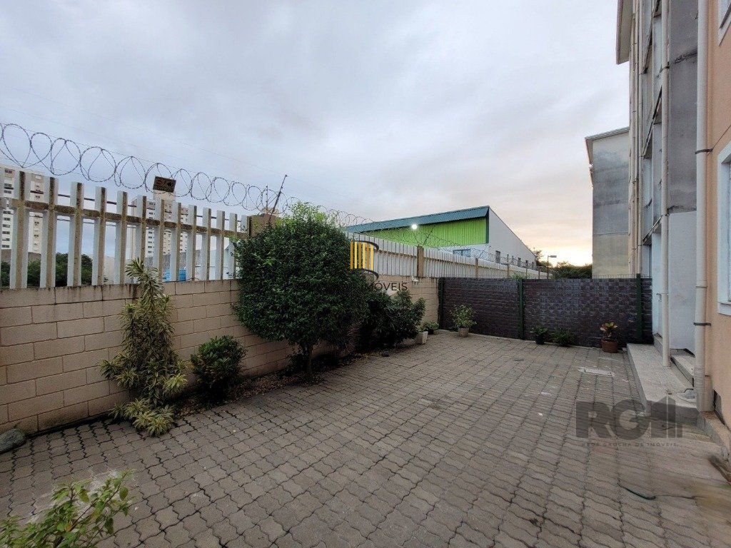 Apartamento 3 dormitórios no bairro Humaitá