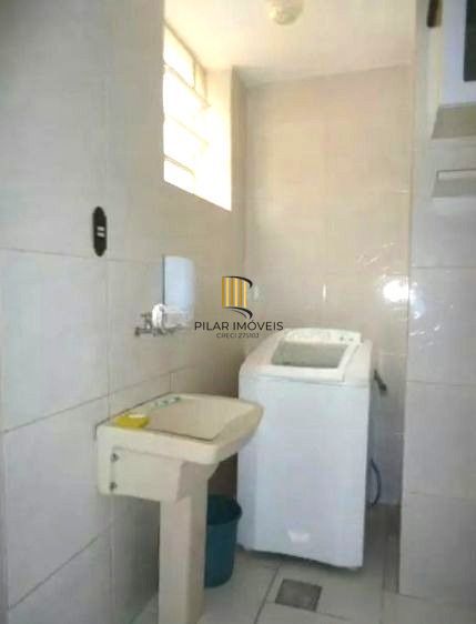 Apartamento no bairro Medianeira de 3 dormitórios DESOCUPADO