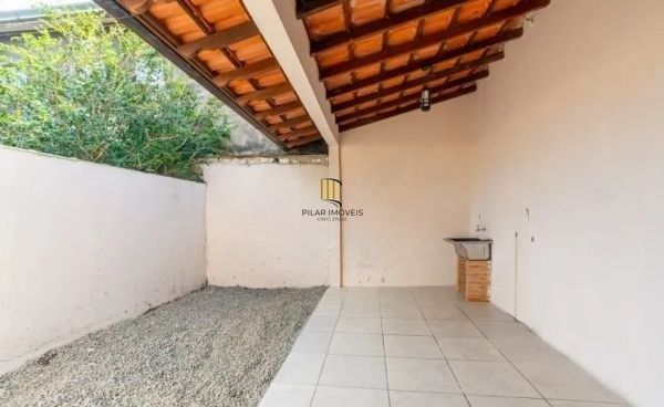 Casa sobrado no Parque Olinda em Gravatai de 2 dormitórios e 2 vagas