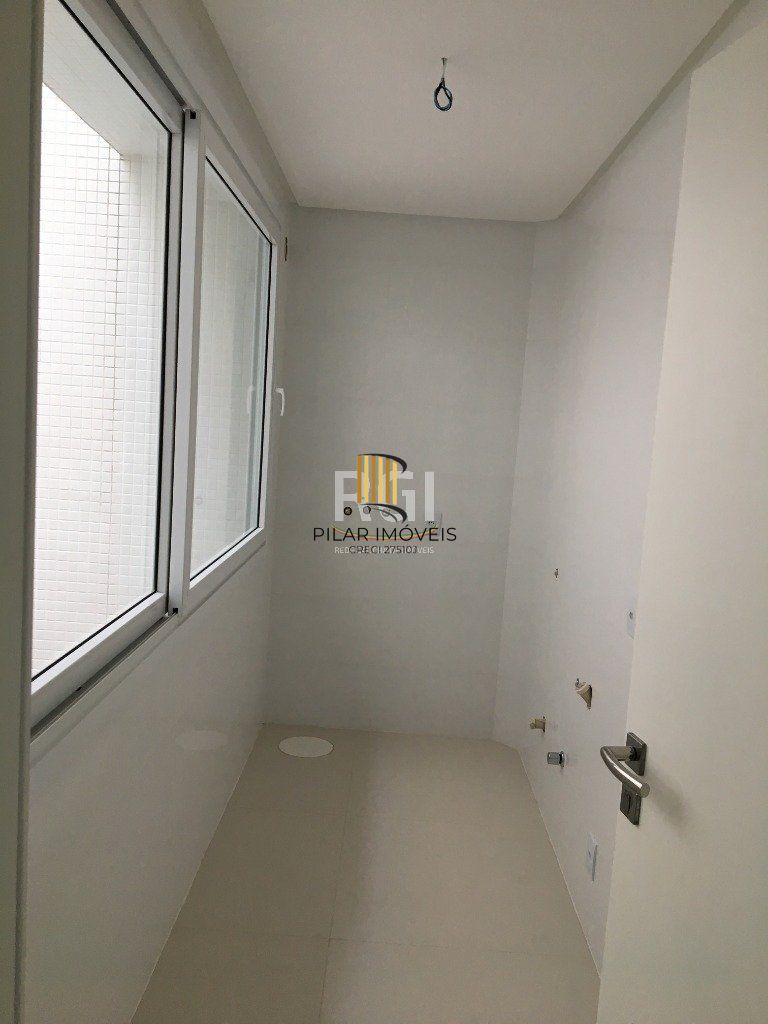 Apartamento para Venda - 83.37m², 3 dormitórios, sendo 2 suites, 2 vagas - Centro
