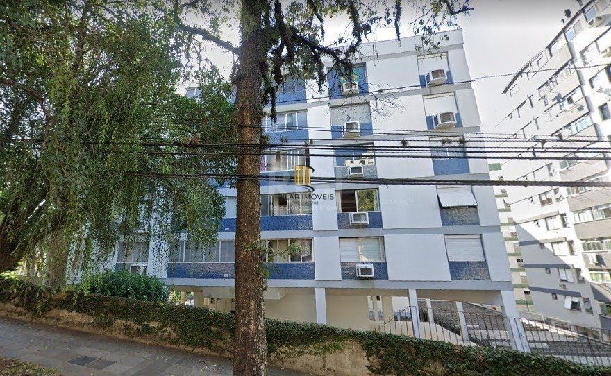 Apartamento no Petrópolis de 2 dormitórios e vaga