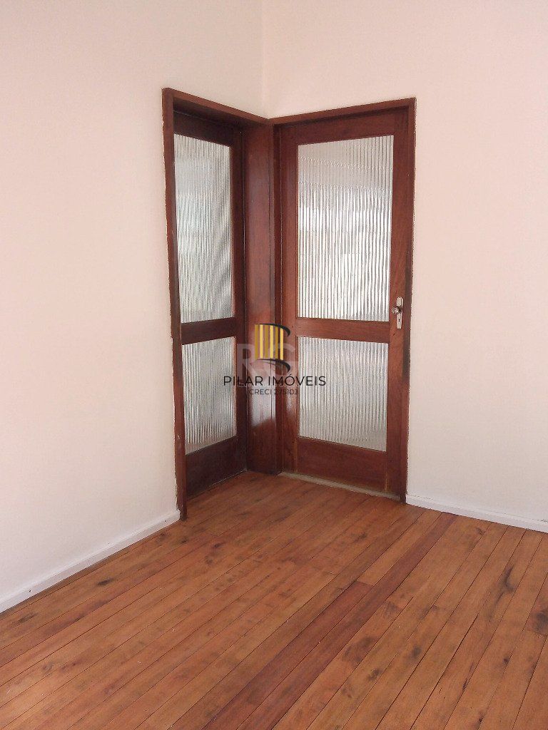 Casa para Venda - 170m², 4 dormitórios, sendo 1 suites, 2 vagas - Tristeza