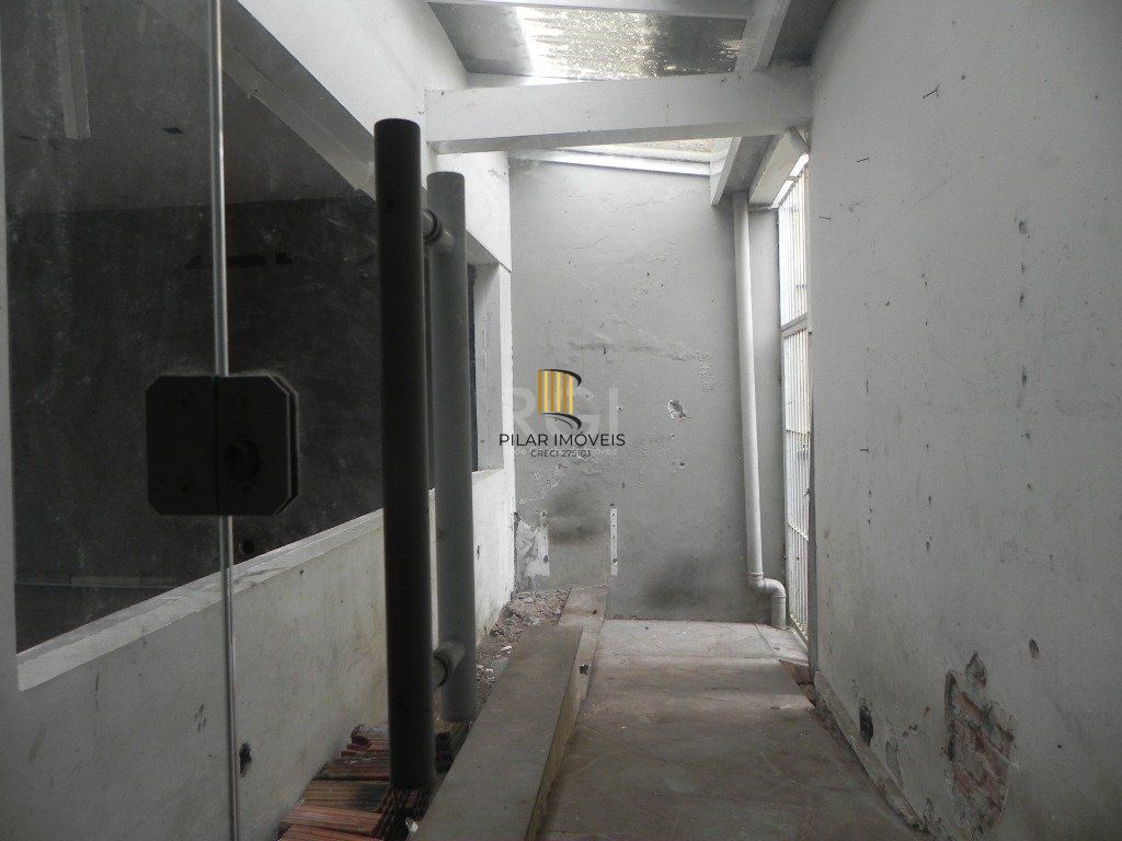 Casa Comercial para Venda - 220m², 0 dormitórios, Menino Deus